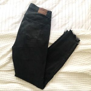 Madewell Black Skinny Skinny 10” Highrisers